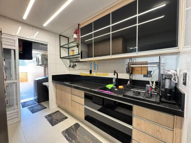 Apartamento para Venda em Santos/SP Ponta da Praia 3 Quartos