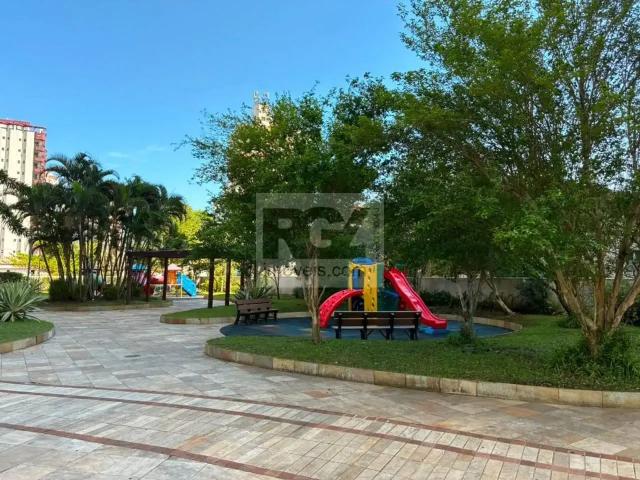 Apartamento para Venda em Santos/SP Ponta da Praia 3 Quartos