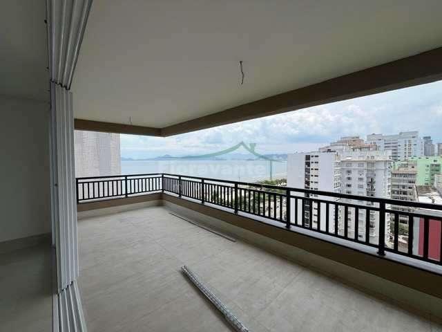 Apartamento para Venda em Santos/SP Ponta da Praia 4 Quartos