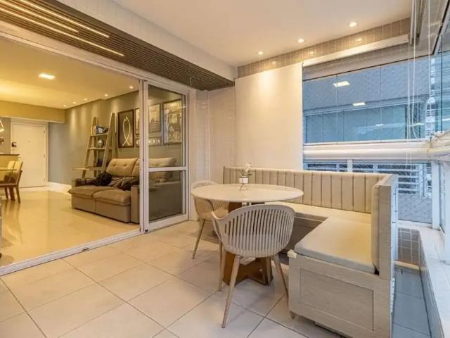 Apartamento para Venda em Santos/SP Vila Belmiro 2 Quartos