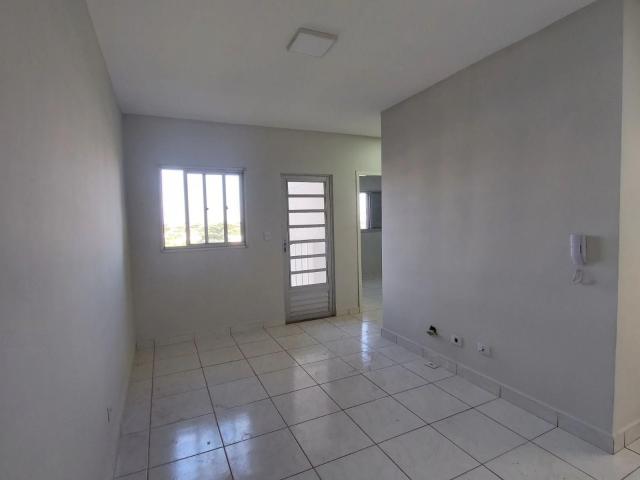 Apartamento para Venda em Sarandi/PR Jardim Castelo 2 Quartos