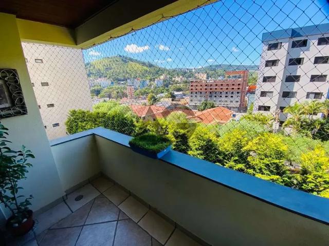 Apartamento para Venda em Lindóia/SP Centro 2 Quartos