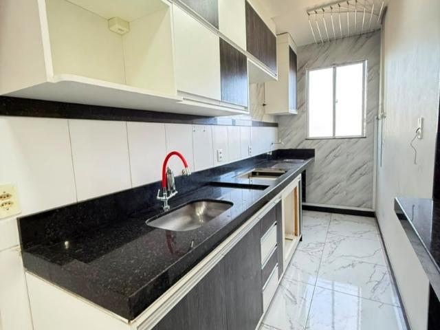 Apartamento para Venda em Serra/ES Colina de Laranjeiras 2 Quartos