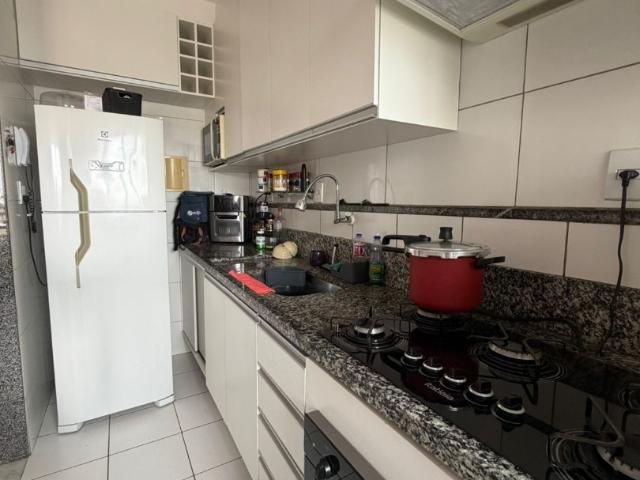 Apartamento para Venda em Serra/ES Parque Residencial Laranjeiras 2 Quartos