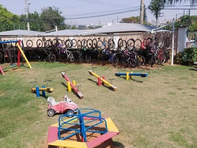 Apartamento para Venda em Sorocaba, Jardim Leocádia, 2 dormitórios, 1 banheiro, 1 vaga