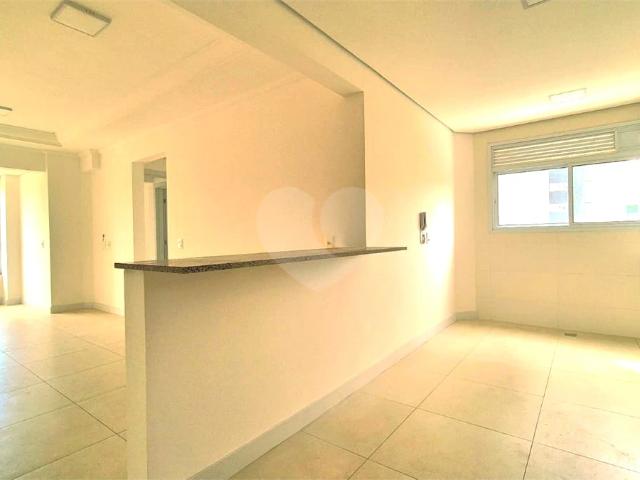 Apartamento para Venda em Sorocaba/SP Centro 2 Quartos