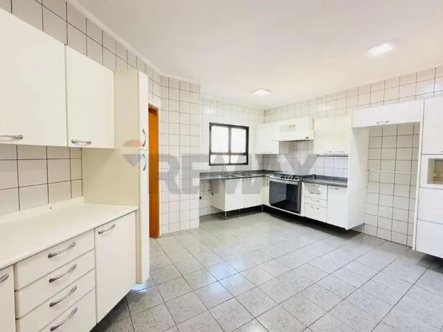 Apartamento para Venda em Sorocaba/SP Centro 4 Quartos