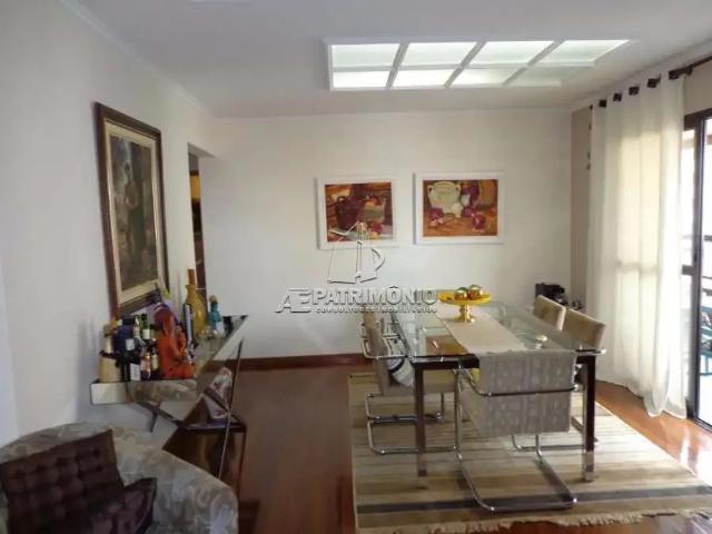 Apartamento para Venda em Sorocaba/SP Centro 4 Quartos
