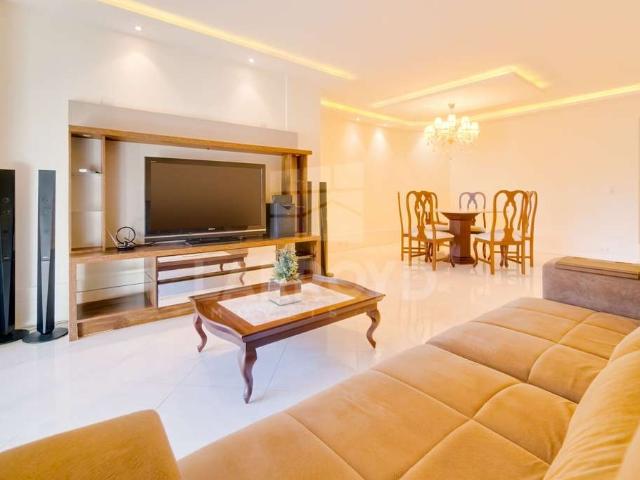 Apartamento para Venda em Tubarão/SC Vila Moema 4 Quartos