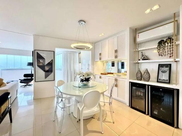 Apartamento para Venda em Tubarão/SC Centro 3 Quartos