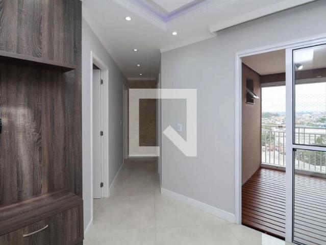 Apartamento para Venda em Taboão da Serra/SP Parque Industrial das Oliveiras 3 Quartos