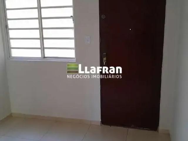 Apartamento para Venda em Taboão da Serra/SP Parque Laguna 2 Quartos