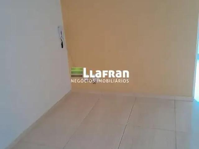 Apartamento para Venda em Taboão da Serra/SP Parque Laguna 2 Quartos