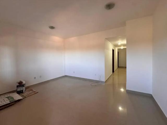 Apartamento para Venda em Taguatinga/DF Colônia Agrícola Samambaia 3 Quartos