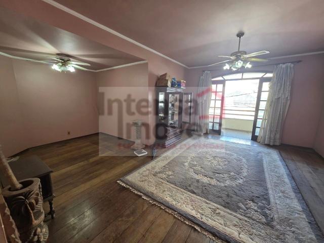 Apartamento para Venda em Taubaté/SP Centro 3 Quartos