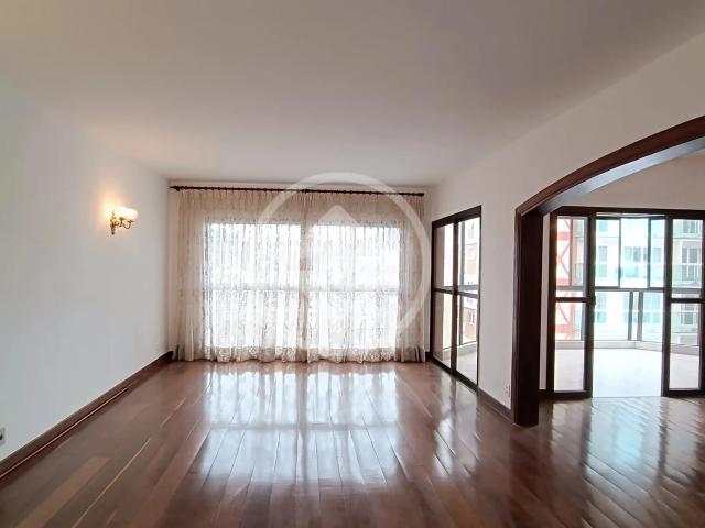 Apartamento para Venda em Teresópolis/RJ Agriões 4 Quartos