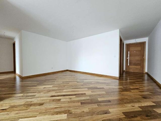 Apartamento para Venda em Teresópolis/RJ Agriões 3 Quartos