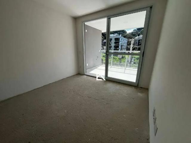 Apartamento para Venda em Teresópolis/RJ Agriões 3 Quartos