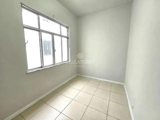 Apartamento para Venda em Teresópolis/RJ Alto 1 Quartos