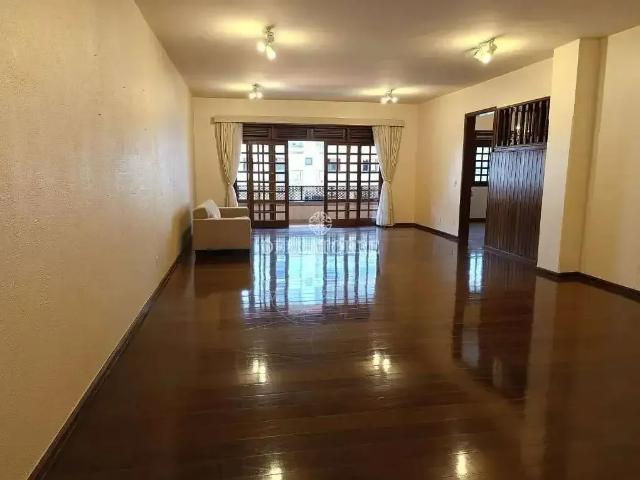Apartamento para Venda em Teresópolis/RJ Nossa Senhora de Fátima 6 Quartos