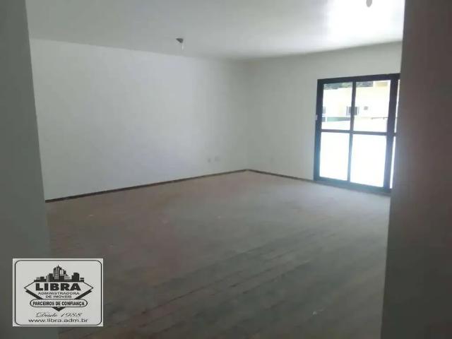 Apartamento para Venda em Teresópolis/RJ Vale do Paraíso 3 Quartos