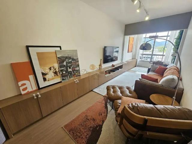 Apartamento para Venda em Teresópolis/RJ Várzea 1 Quartos