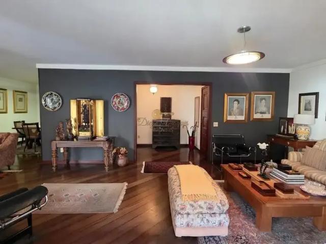 Apartamento para Venda em Teresópolis/RJ Várzea 4 Quartos
