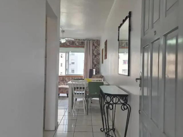Apartamento para Venda em Torres/RS Centro 2 Quartos