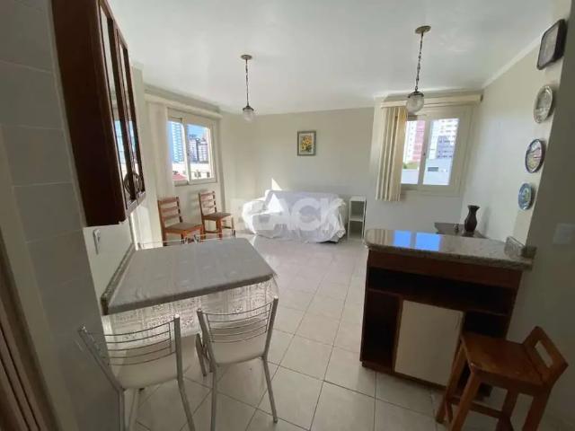 Apartamento para Venda em Torres/RS Centro 2 Quartos