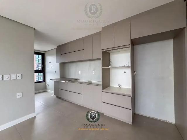 Apartamento para Venda em Torres/RS Centro 2 Quartos