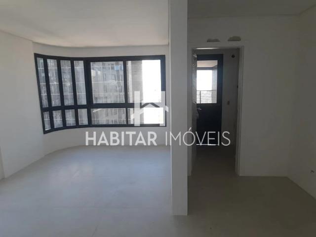 Apartamento para Venda em Torres/RS Centro 2 Quartos