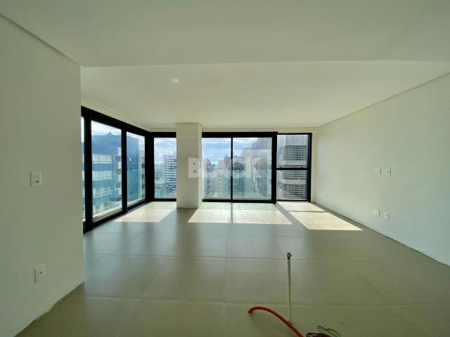 Apartamento para Venda em Torres/RS Centro 2 Quartos