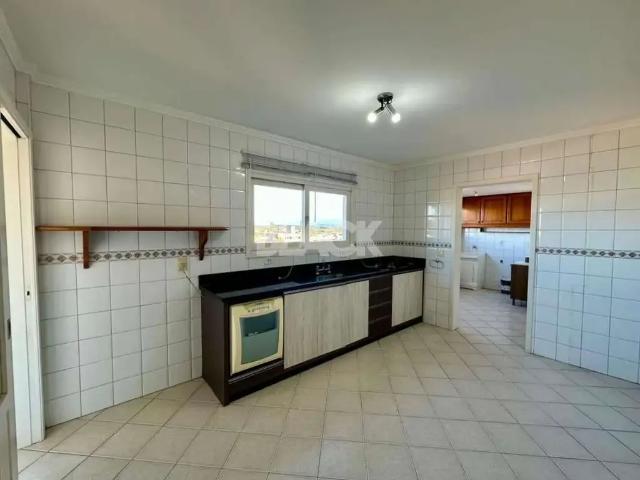 Apartamento para Venda em Torres/RS Centro 3 Quartos