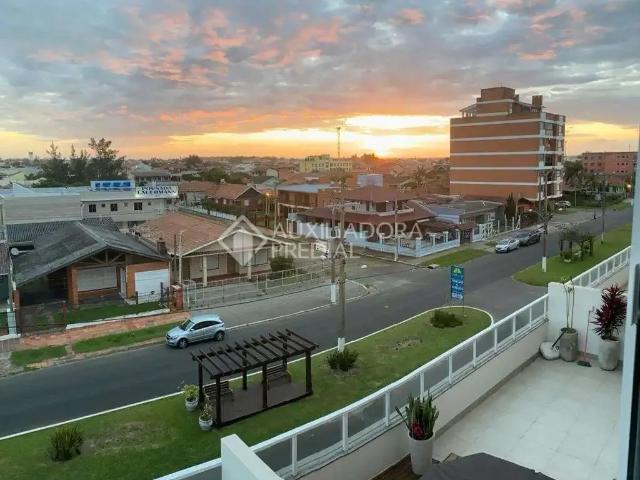 Apartamento para Venda em Tramandaí/RS Centro 3 Quartos