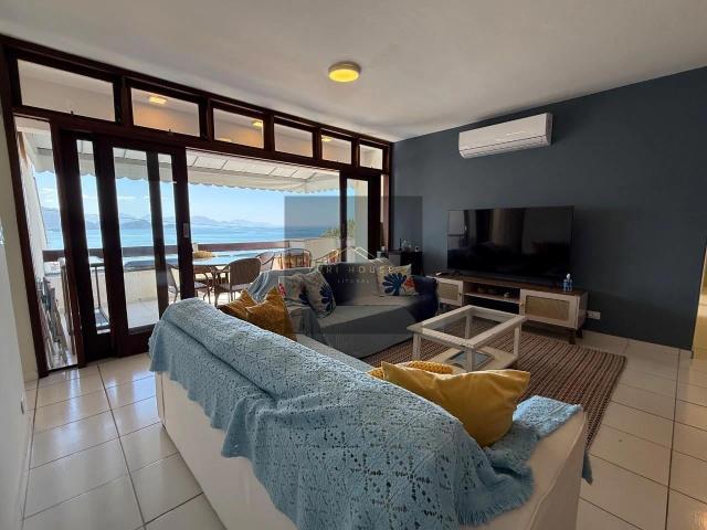 Apartamento para Venda em Ubatuba/SP Toninhas 4 Quartos