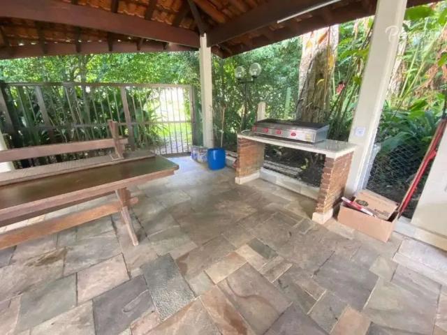 Apartamento para Venda em Ubatuba/SP Enseada 3 Quartos