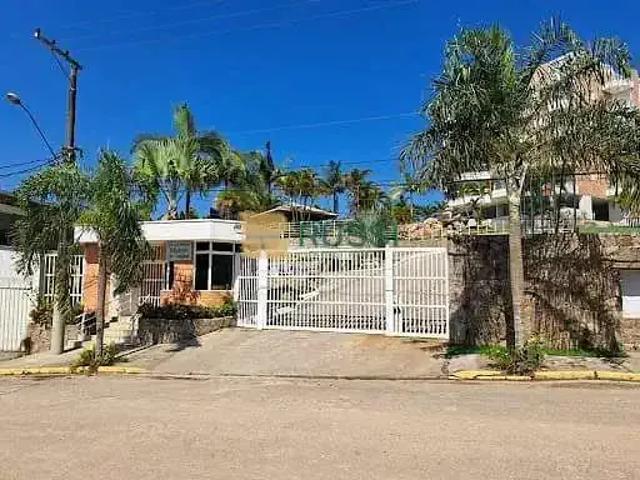 Apartamento para Venda em Ubatuba/SP Itaguá 4 Quartos