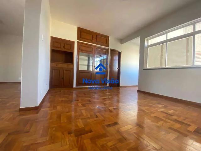Apartamento para Venda em Uberaba/MG Centro 3 Quartos