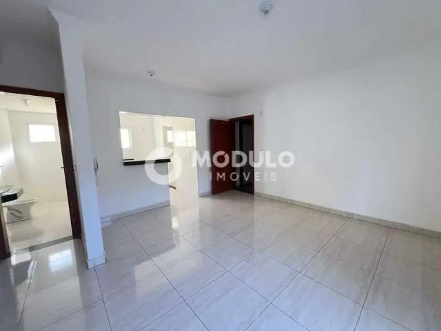 Apartamento para Venda em Uberlândia/MG Tubalina 3 Quartos