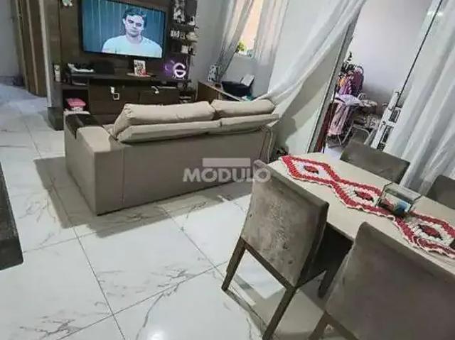 Apartamento para Venda em Uberlândia/MG Umuarama 2 Quartos