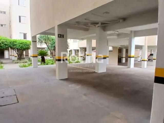 Apartamento para Venda em Uberlândia/MG Umuarama 3 Quartos