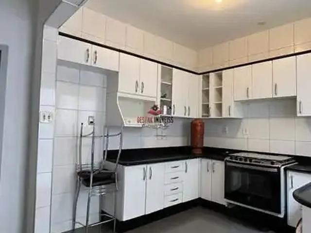Apartamento para Venda em Uberlândia/MG Vila Santa Terezinha 4 Quartos