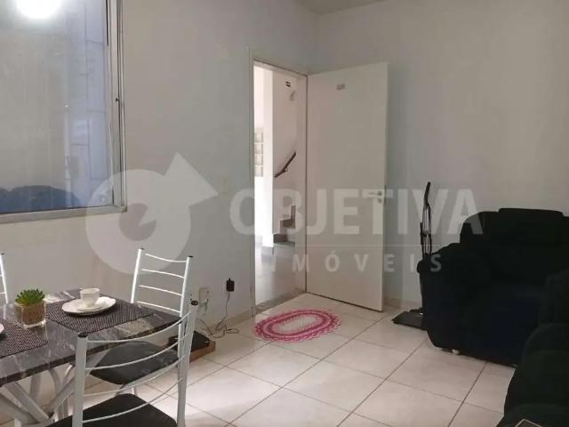 Apartamento para Venda em Uberlândia/MG Alto Umuarama 2 Quartos