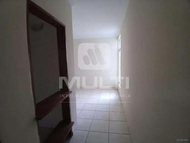 Apartamento para Venda em Uberlândia/MG Centro 3 Quartos
