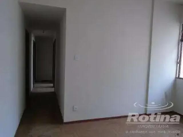 Apartamento para Venda em Uberlândia/MG Centro 3 Quartos