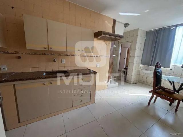 Apartamento para Venda em Uberlândia/MG Centro 3 Quartos