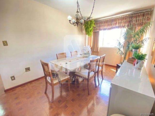 Apartamento para Venda em Uberlândia/MG Centro 4 Quartos