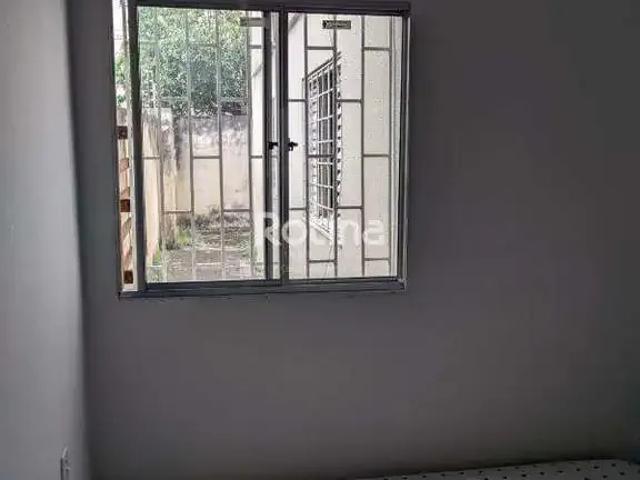 Apartamento para Venda em Uberlândia/MG Segismundo Pereira 3 Quartos