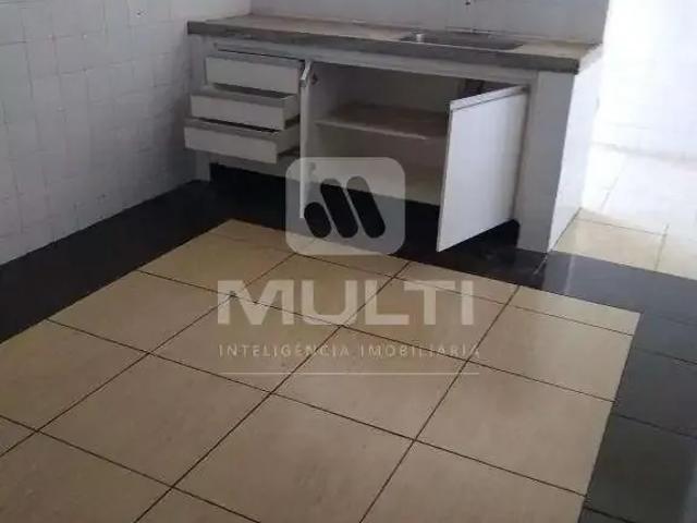 Apartamento para Venda em Uberlândia/MG Copacabana 3 Quartos