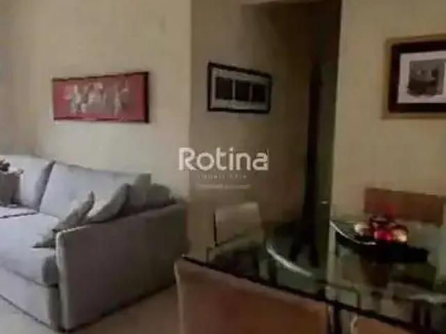 Apartamento para Venda em Uberlândia/MG Copacabana 3 Quartos